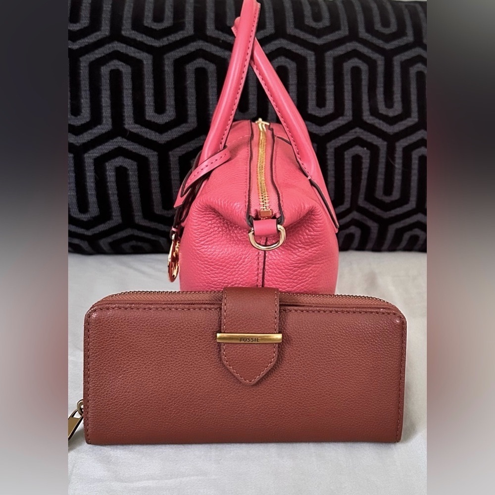 NWT Michael Kors Hyde Small Satchel Pebbled Leather - Picture 9 of 10